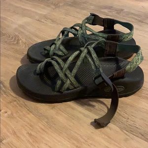 Women’s ZX/2 classic green chacos